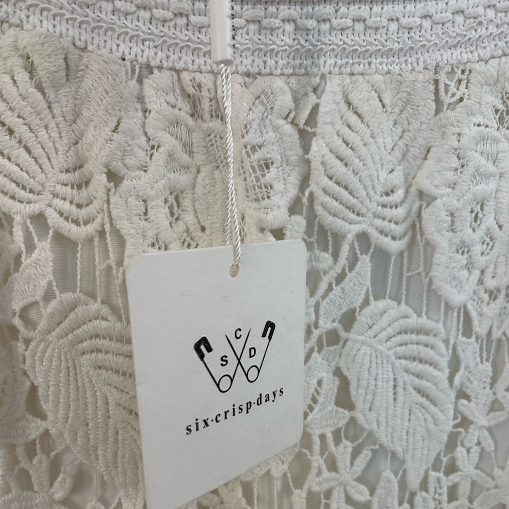 NWT Lace Pencil Skirt - Picture 8 of 8